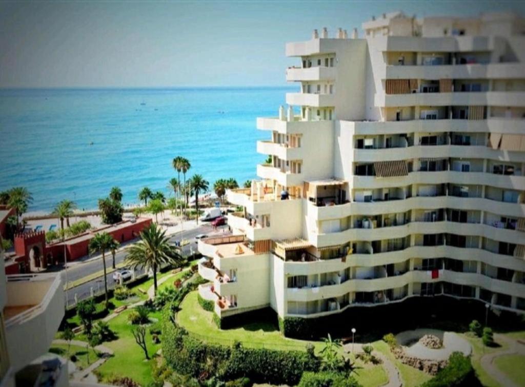 Appartment Totally Upgraded At Benal Beach Benalmadena Ngoại thất bức ảnh