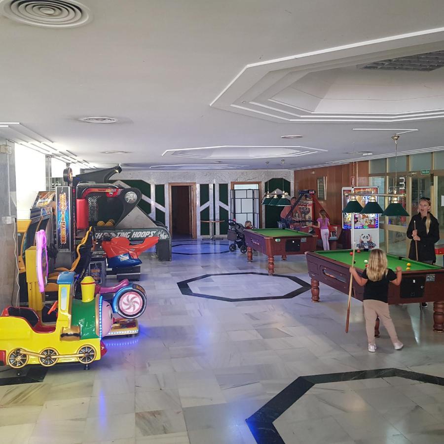 Appartment Totally Upgraded At Benal Beach Benalmadena Ngoại thất bức ảnh